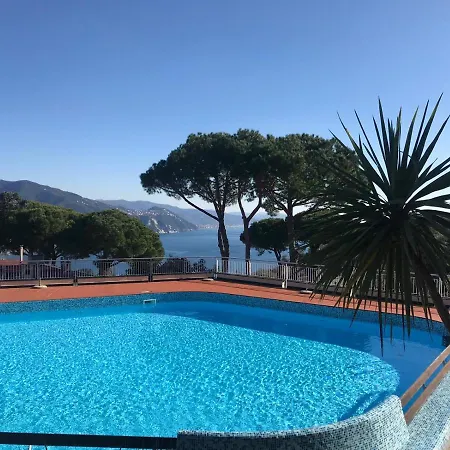 Daire The Dolphin - Big With View In With Pool Rapallo