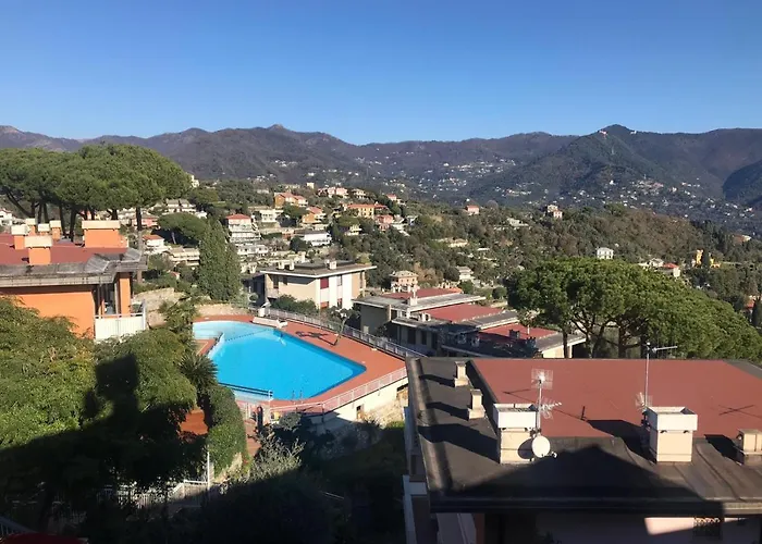 The Dolphin - Big With View In With Pool *