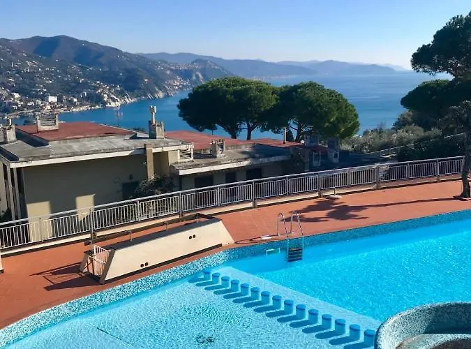 The Dolphin - Big With View In With Pool Apartman Rapallo