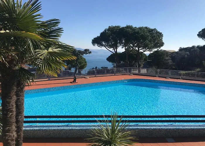 Apartman The Dolphin - Big With View In With Pool *